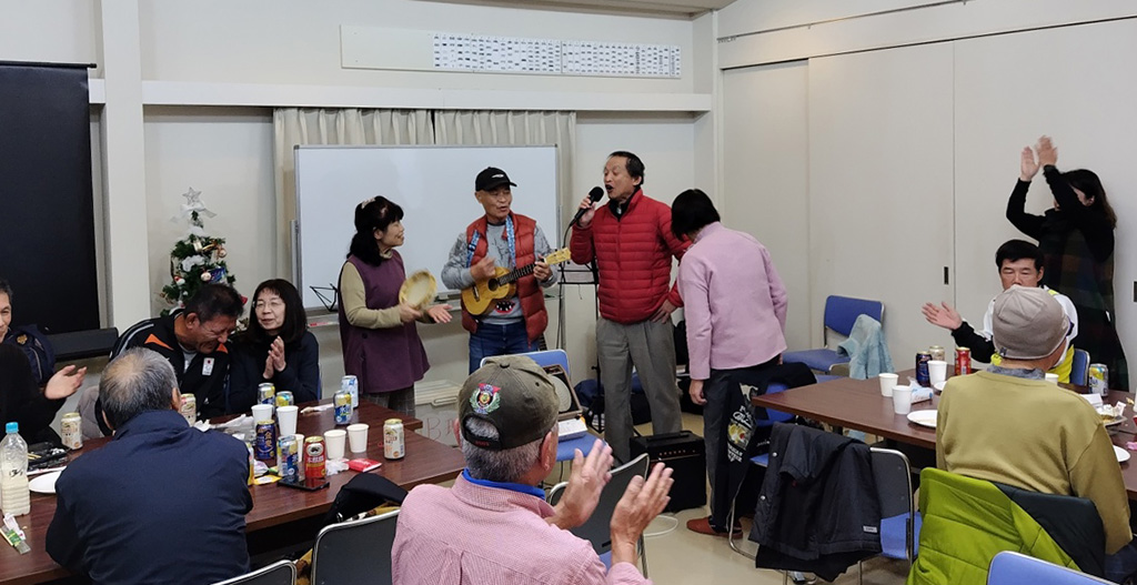 エミューさんのランの伴走とミュージックの伴奏、両方を期待通り受けとめる小山さん。